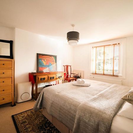 Stylish 2 Bedroom Flat In Camden Town London Bagian luar foto