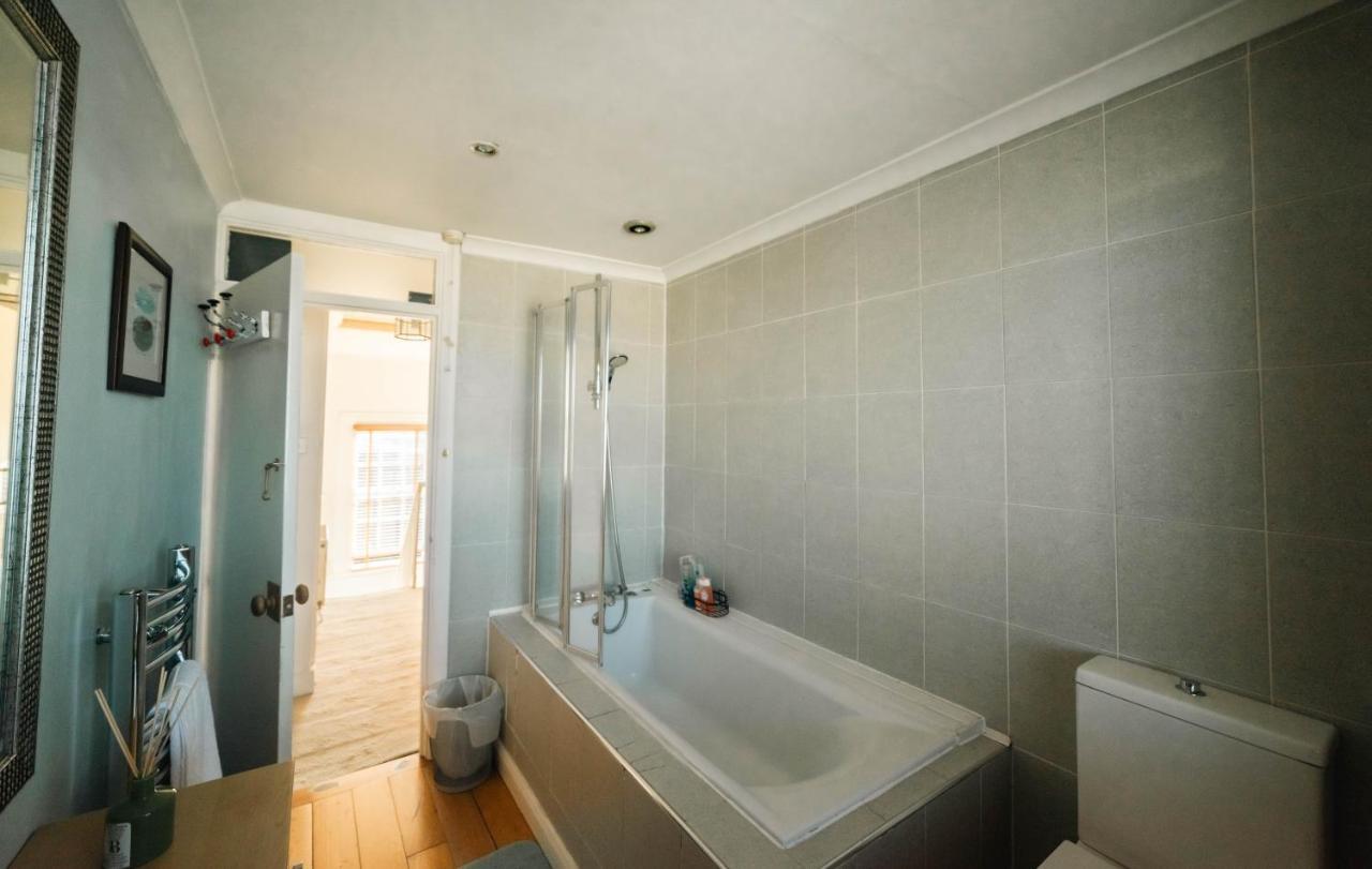 Stylish 2 Bedroom Flat In Camden Town London Bagian luar foto