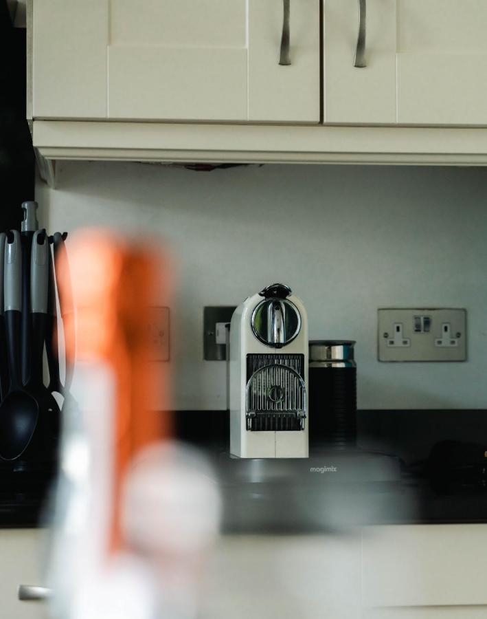 Stylish 2 Bedroom Flat In Camden Town London Bagian luar foto