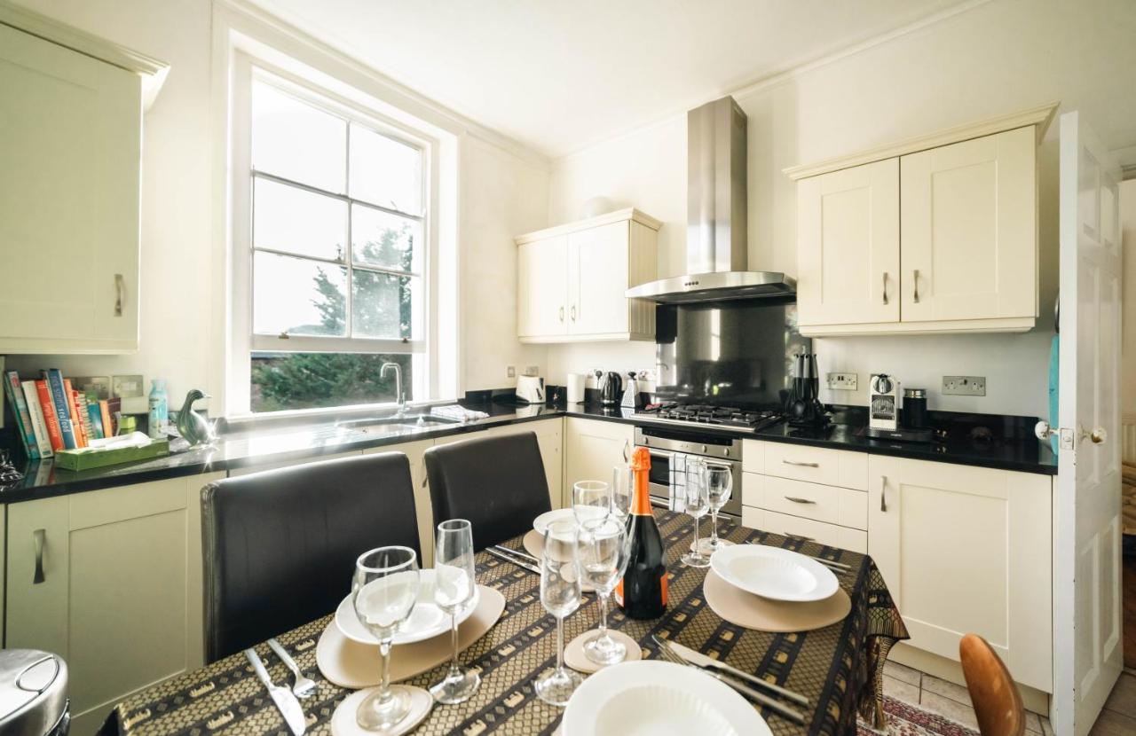 Stylish 2 Bedroom Flat In Camden Town London Bagian luar foto